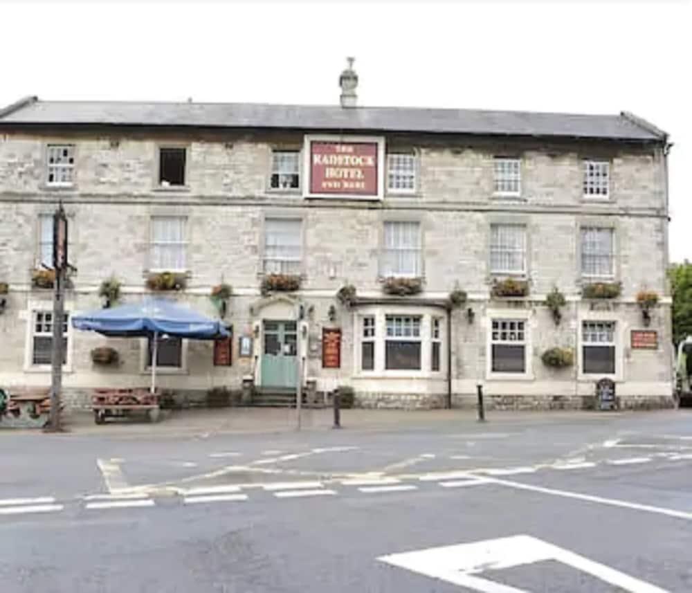 Radstock Hotel Near Bath Екстериор снимка