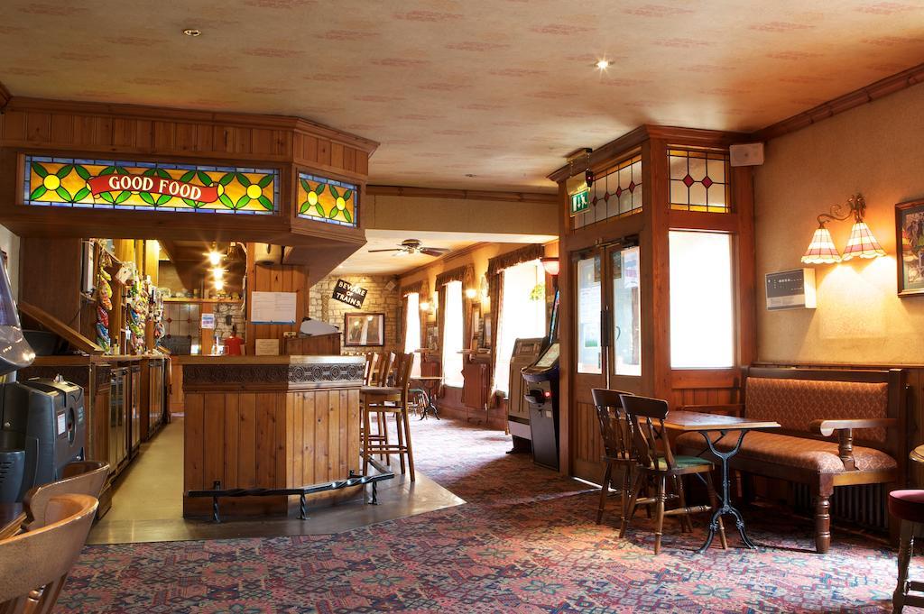 Radstock Hotel Near Bath Екстериор снимка