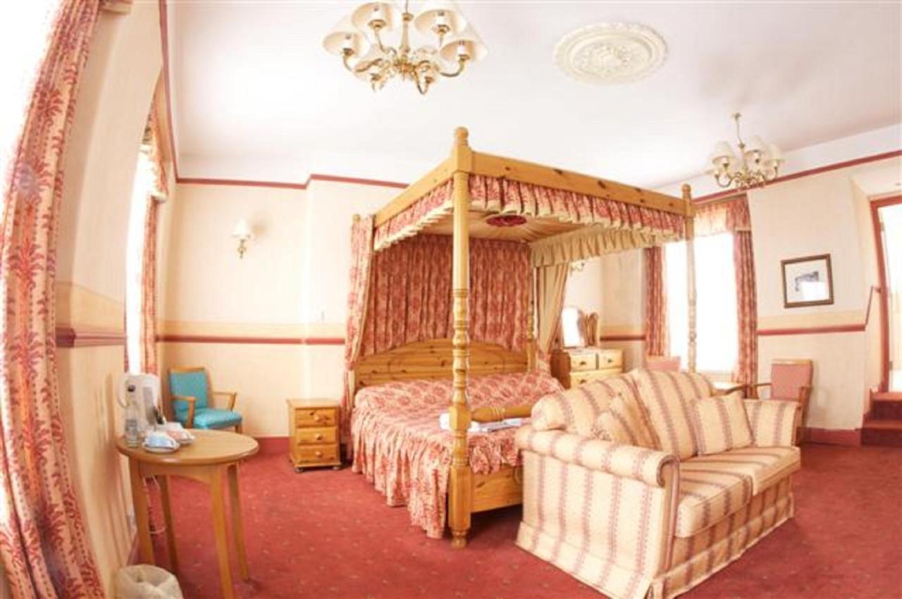 Radstock Hotel Near Bath Стая снимка